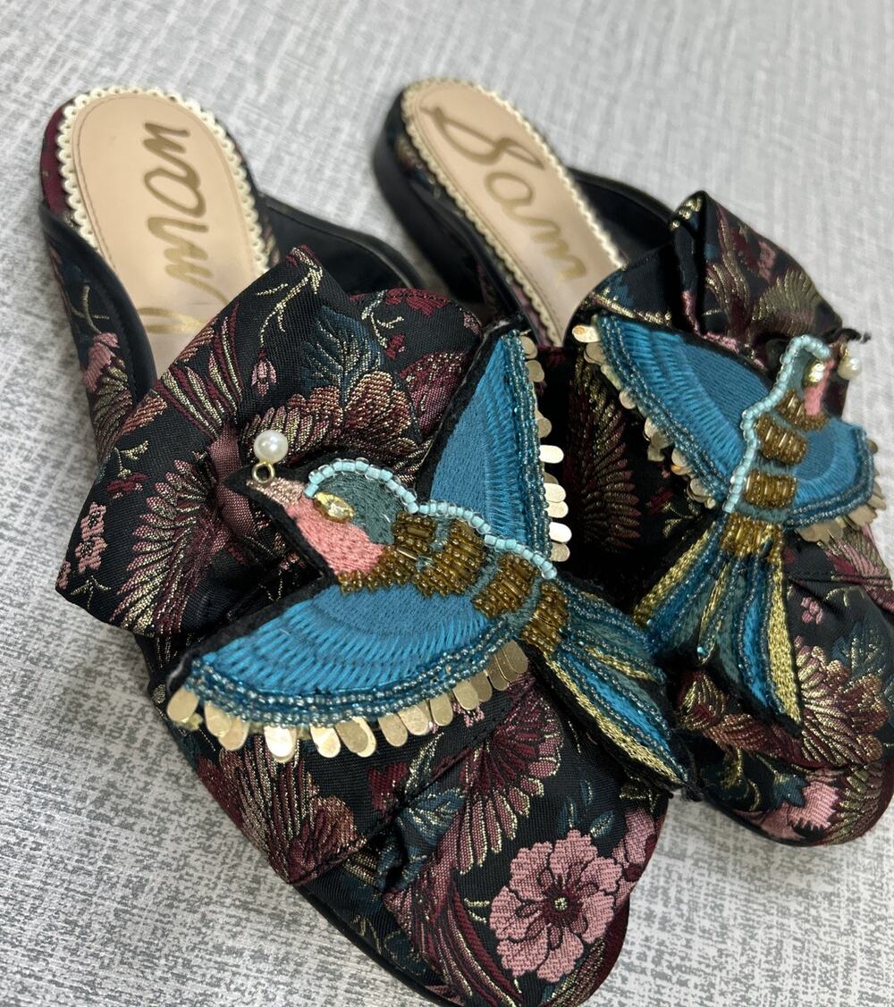 Sam Edelman Mules Slides 6 Tapestry Embellished Bird Whimsy Fun Closed Toe Flat